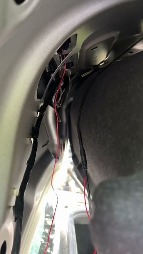 How to install the backup camera 🚙🎥