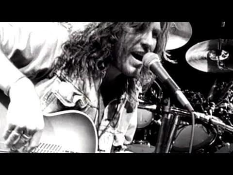 Winger - Who's The One (Official Music Video)