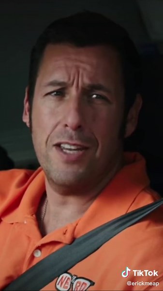 Escenas Destacadas de la Película Pixels con Adam Sandler