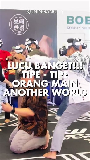 1.9K views · 8 comments | Tipe-tipe orang main Another World, dari yang serius banget sampe yang cuma teriak doang 藍! SERU BANGET ! MINIMAL COBAIN INI SEKALI SEUMUR IDUP BARENG TEMEN - TEMEN! Experience main game di dunia nyata lewat VR ! Mau coba semuanya? Ajak temenmu dan explore lebih dari 10 pilihan game VR di sini!️  Another World – UG Floor, Kuningan City Mall Your next go-to spot for a quick fun escape 﫶 | Kuningan City | Facebook