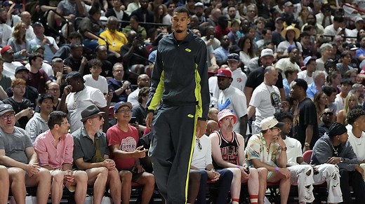 Spurs' Victor Wembanyama voices alien basketball player on Futurama