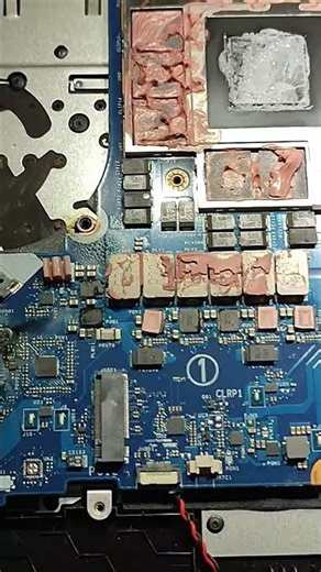 Café chaud 2€ VERSUS Laptop Acer Gamer 1500€ #laptop #repair #computer #gaming