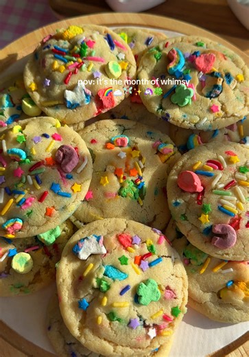 Happy March 1st! Lucky charm cookies recipe coming tomorrow! 🌈⛅️🧚🏼‍♀️✨🍀#march #luckycharms #whimsy #whimsical #cookies