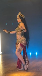Belly dancing expresses beauty through every movement — elegant, powerful, and timeless. 🌹💫 Professional dance performance 🌟 Please share if you like this video 🙌 You’re welcome to leave the comment 💬 #OrientalDance #professionaldanceperformance | Dance Lessons & Tutorials