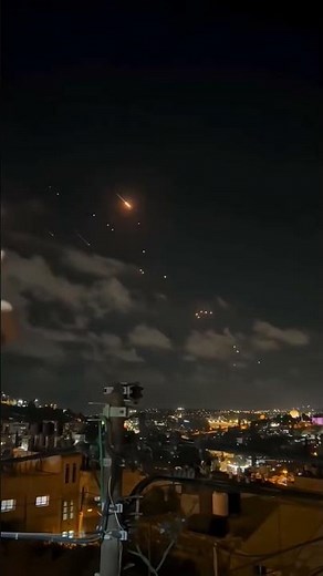 Fire Rain Over Tel Aviv | تل ابیب پر آگ کی بارش | تل أبيب تحت وابل من النار | तेल अवीव पर आग का सैला