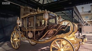 金色の馬車2台を使用、イギリス国王チャールズ3世の戴冠式 - BBCニュース
