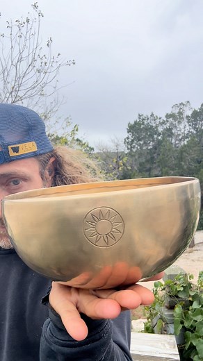 16 reactions | This bowl carries the ancient sun–eclipse symbol, a...