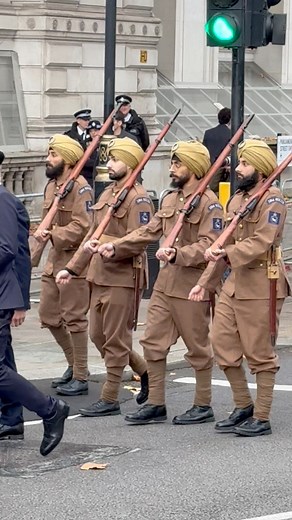 Sikh soldiers at the cenotaph remembrance day #sikh #remembranceday #veteransupport #ProudToBeBritish #veterans #veteranappreciation | Marks London reels