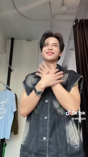 Exploring Long Hair Styles and Transformations