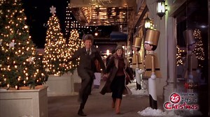 25 Days of Christmas is finally here! 'Tis the season to watch Freeform and spread holiday cheer to everyone you love. #ad | Freeform’s 25 Days of Christmas