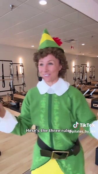 Would you take a Pilates class taught by Buddy the elf?!? #pilatesreformer #pilatesinstructor #pilateshumor