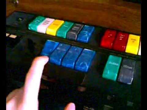 The LOWREY DEBUT Electrical Organ from 1977 - A quick Overview!