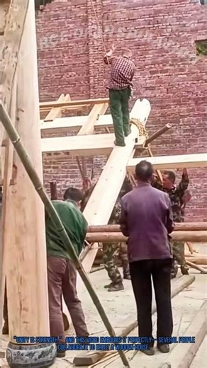 Traditional Wood House Building: Team Effort Erects Timber Frame Efficiently!