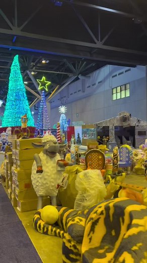 World's Biggest Santa Inflatable at Trans World's Halloween and Christmas Show