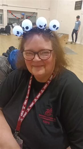 Calan Gaeaf Hapus o Glyncoch 🎃👻💀 // Happy Halloween from Glyncoch 💀👻🎃 | YEPS