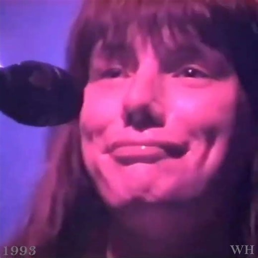 Wild World - Cat Stevens, 1971 (Live) & Mr. Big, 1993 ♫ (Live)