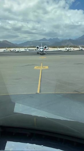 2.7K views · 71 reactions | Lift off in pilots perspective. https://wingsaa.com | Wings Airline Academy | Facebook