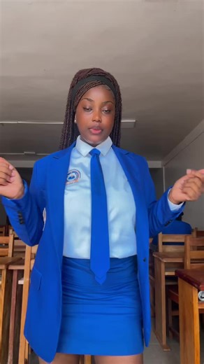 Le challenge continu😍🎉🎉🎉🎉🎉🎉🎉🎉j’aimerais avoir des meufs pour figurer dans le clip🫣soyez Auch dans les challenges🗣️🫦. La DORCAS « Pile à l’heure »⏰