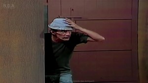 Chaves completo TELA CHEIA HD! 1 hora de episódios - COS.TV