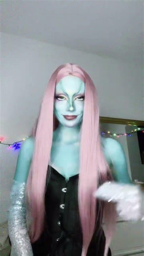 Alien 👽 makeup style #makeup #lipsyncs #makeuptutorial