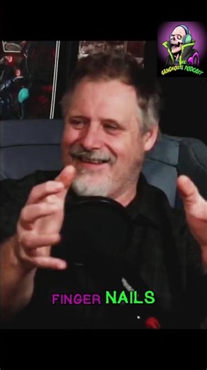 Alien Facehugger: Fingers or Legs? You Won't Believe! #shorts