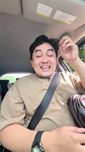 Tips Menghindari Bau Ketek Saat Ngobrol Santai