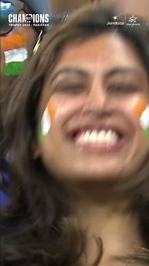 Hardik Pandya hits it straight down the ground for a six! #INDvNZ | #ChampionsTrophyOnJioStar