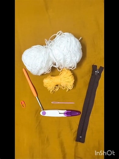 DIY Daisy Crochet Bag: From Yarn to Finished Purse! 🌼 #crochet #crochetdaisybag #handmadebag #purse