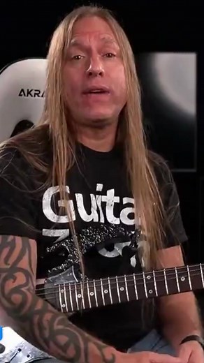 Get ready to rock with the main riff to 'Shake Me' by Cinderella! 🤘🎵 | Steve Stine Guitar