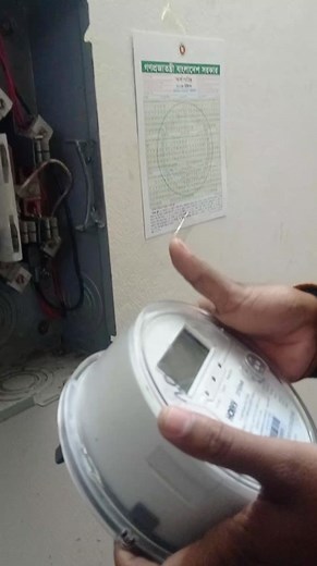 3 phase installation #Lineman #electricity #linework | Lineman24.com