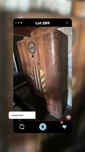 Business Liquidation Auction - Lot 289: Philco Antique Cabinet.