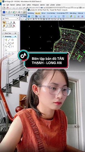 Hi cả nhà, Hôm nay Diệu làm một job biên tập bản đồ địa chính cho xã Tân Thành – Long An nè. Cụ thể là chuyển file DGN sang Shapefile, công việc tưởng phức tạp chứ làm quen rồi thì thấy cũng nhẹ nhàng lắm luôn. Điểm thú vị là nhờ file có đuôi .POL nên phần mềm GCadas gán thuộc tính cực nhanh và chuẩn. Một huyện mà mình làm tầm nửa ngày là xong – nhẹ tênh! Bản đồ địa chính năm 2025 giờ nét lắm nha. Khi đưa qua QGIS thì đúng vị trí từng thửa, không lệch, không trôi, không “bay màu” chỗ nào hết trơ
