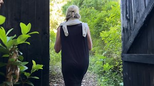 Follow Cara Smith Landscape Design for insights into cutting-edge 3D modeling, biophilic design, expert plant knowledge and sustainable integration. Follow our team of award-winning garden landscape designers, committed to design excellence, creativity and collaboration. | Cara Smith Landscape Design