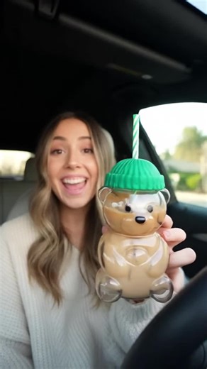 Nostalgic Cute Bear Design Cold Beverage Mug, Striped Straw & / Options, Perfect for Daily Use & Gift Giving #insulatedtoddlercup #reusablecups #besttoddlercup #christmasstarbucks #starbucksnewrelease #tumbleraccessories #holidaydrinkware #collectiblecup #collectiblecups #newyearseveglasses