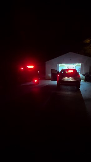 Charlie Gray (@charliegray12)’s videos with Unpopular - Skillet