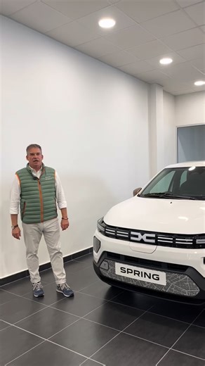 Caetano Canarias on Instagram: "El Dacia Spring 100% eléctrico es la forma más sencilla de pasarte a la movilidad eléctrica ⚡🚗 Carga del 0 al 80% en menos de 1 hora y sigue tu camino sin esperas 😎 #daciaspring #100electrico #movilidadelectrica #cargaelectrica #drivingelectric"