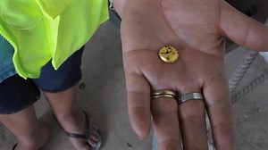 Gold mining in Peru: The not-so-glittery side of your smartphone