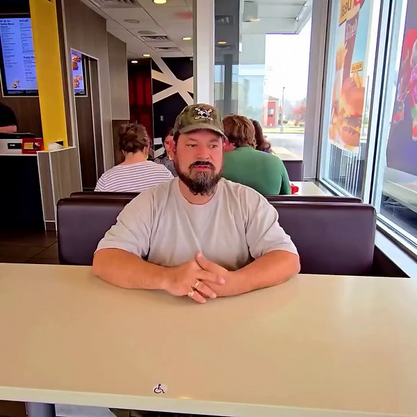 DRIVE THRU 🚗 Speed Challenge At McDonald's!