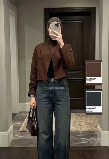 Stunning Maroon Outfits That Make You Cancel Plans