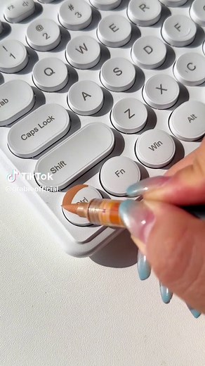 Transforma tu teclado en un vibrante espacio de Sesame Street