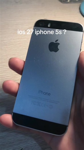 any tweak recomand? i need some tweak to have liquid glass #jailbreak #ios27 #ios12 #iphone5s