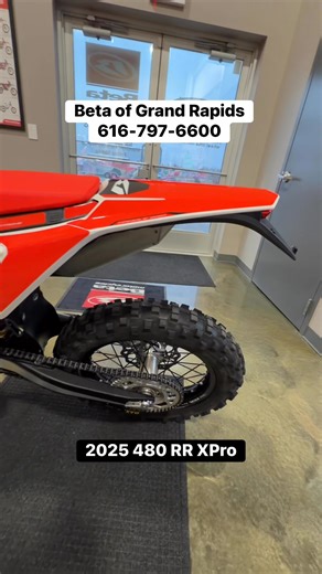 This 480 would make a fantastic dual sport to conquer trails and forest roads. The smooth torque makes it so easy to ride. Feels smoother and lighter than the KTM 500. See why so many are making the switch. #betaofgr #betaofgrandrapids #beta500 #beta480 | MotoTek Offroad