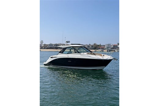 Used 2021 Sea Ray Sundancer 320 Coupe, 92663 Newport Beach - Boat Trader