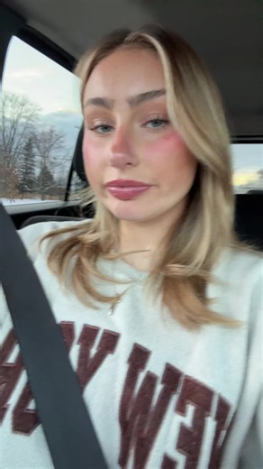 chlo (@cchlomakopiaa)’s videos with original sound - ︎