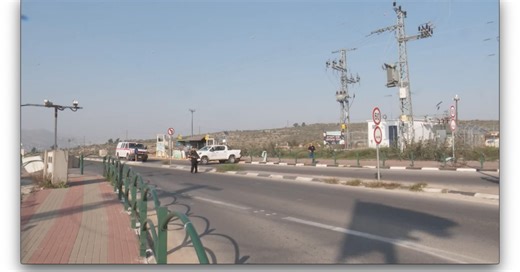 Israel approves large expansion of Jewish settlements in West Bank