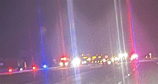 Vehicle crash on U.S. 41 in Sullivan