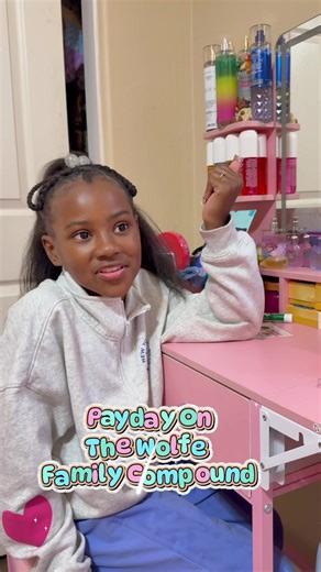 It’s payday on the Wolfe Family Compound 💰🏡. Direct deposit just hit the kiddos accounts 💳✨ #fyp #thewolfefamilycompound #viral