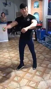 Taiwanese bodybuilder Mars Liu muscles in motion! www.musclemania.asia - Musclemania.com | Musclemania