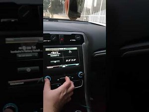 How to reset the multimedia system Sync 2 of a Ford?