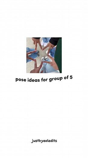 Group Pose Ideas for 5 People | Friendship Photo Inspiration